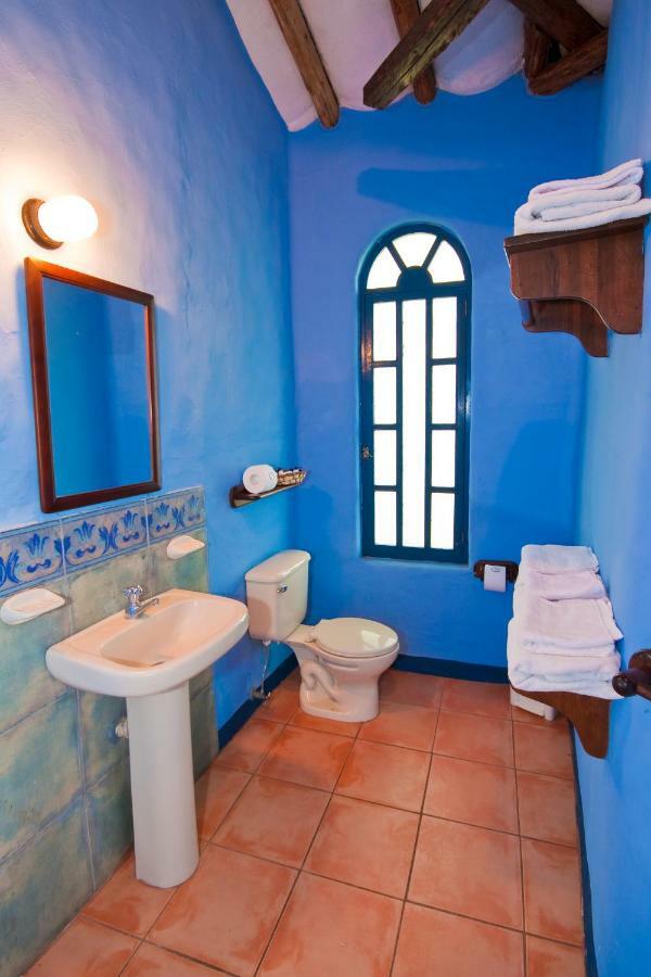 Mantaraya Lodge Puerto López エクステリア 写真